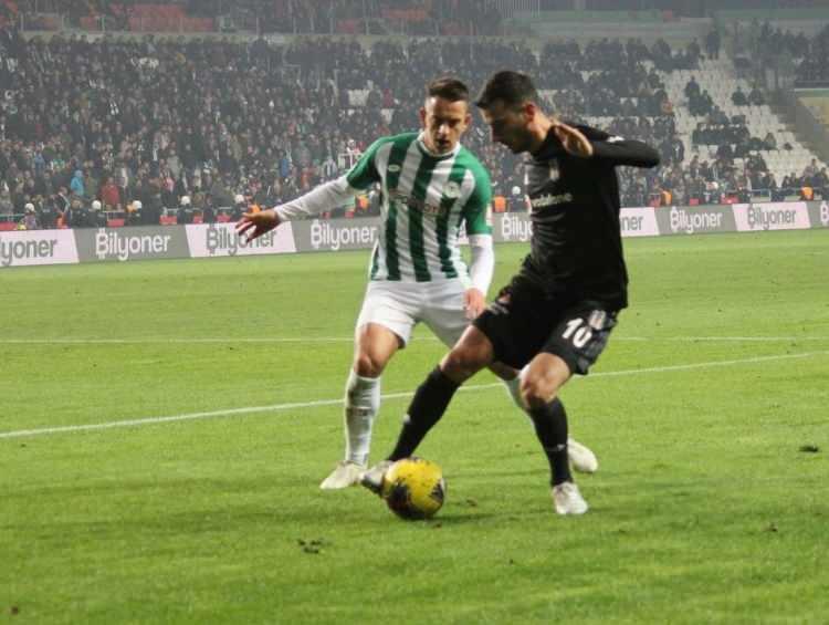 <p>JEVTOVIC</p>
<p>Yaş: 26<br />
Mevkii: Orta saha</p>
