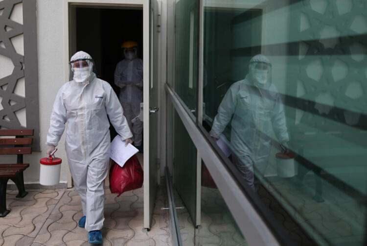 <p>Toplam test sayısı 4 milyon 927 bin 217, vaka sayısı 233 bin 851, vefat sayısı 5 bin 747 olarak kayıtlara geçti.</p>
<p> </p>