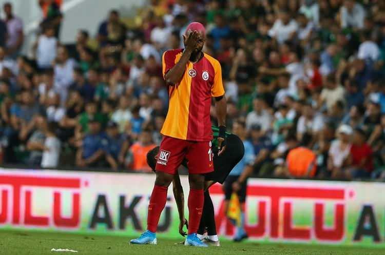 <p>Bonservisi Galatasaray'daki Ryan Babel'i Fulham'ın ardından Premier Lig'e yükselen bir diğer takım West Bromwich Albion da renklerine bağlamak istiyor. (TAKVİM)</p>
