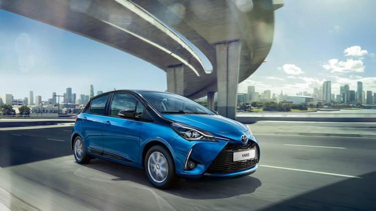 <p>Toyota</p>

<p>Yaris 1.0 Life: 120.150 TL</p>
