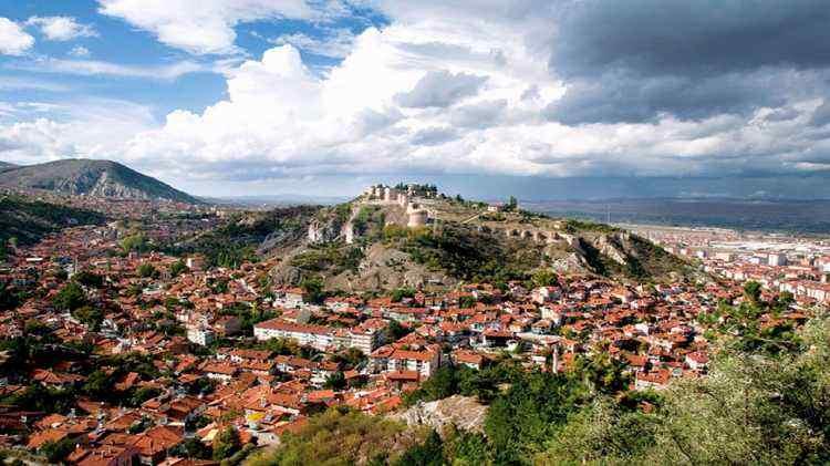<p>KÜTAHYA 14°C, 29°C<br />
Az bulutlu ve açık</p>
