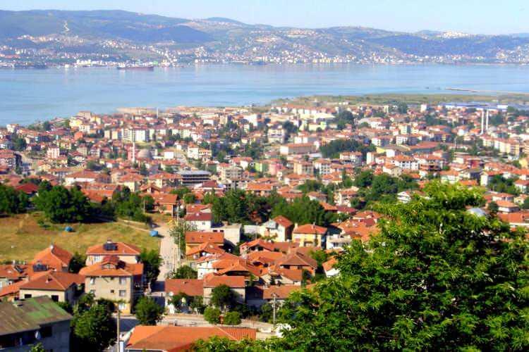 <p>KOCAELİ 23°C, 30°C<br />
Az bulutlu ve açık zamanla parçalı bulutlu</p>
