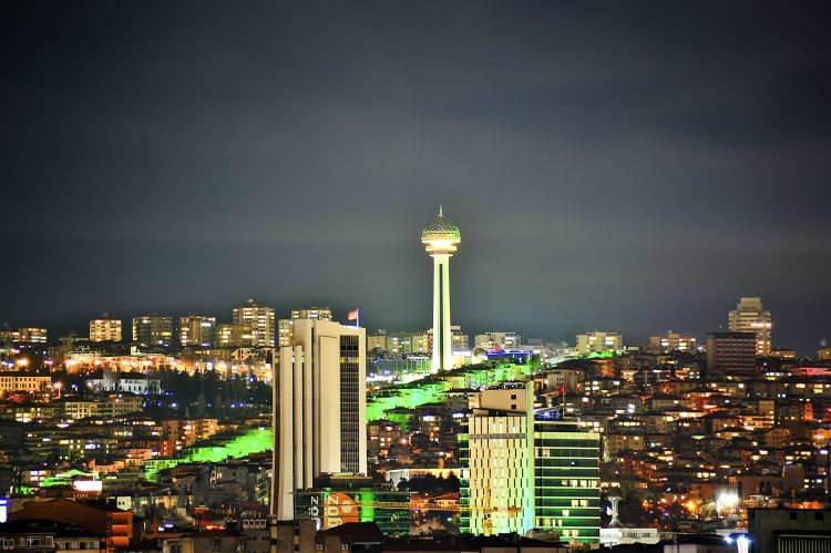 <p>ANKARA 18°C, 31°C<br />
Az bulutlu ve açık</p>
