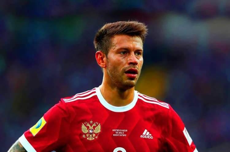 <p>Golcü transferine odaklanan Fenerbahçe; Fedor Smolov, Haris Seferovic ve Akpom üçlüsünden ikisini kadrosuna katmak istiyor. (FOTOMAÇ)</p>
