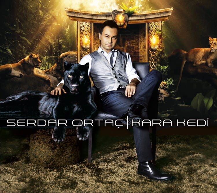 <p>SERDAR ORTAÇ</p>

<p>Yaz deyince akla ilk gelen isim olan Ortaç, bu albümünden tam 5 hit çıkardı. Poşet, Mikrop, İşim Olmaz gibi efsaneleri bu albümde yer aldı.</p>
