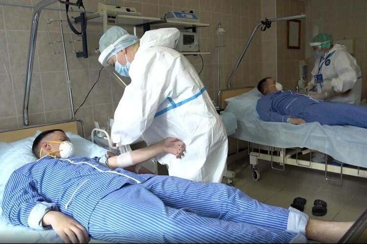 <p><strong>DSÖ'den ilk açıklama geldi</strong></p>
<p>Rusya'nın aşı açıklamasına DSÖ'den ilk yorum geldi. DSÖ, "Onay süreci konusunda Rusya otoriteleri ile yakın temas halindeyiz. Aşı süreci oldukça titiz bir şekilde gözden geçirilmeyi gerektiriyor" ifadelerine yer verdi.</p>