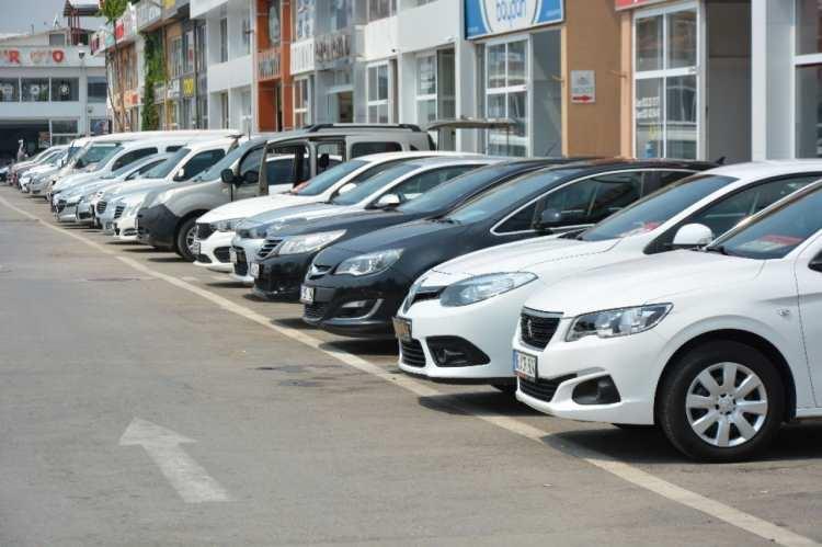 Fiyatlar yine yükseldi! İşte 2.el otomobil fiyatlarını uçuran faktör
