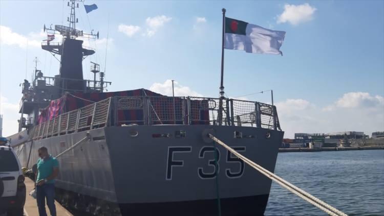<p>Korvet tipi askeri gemideki hasarın tamiri için Türkiye ve Bangladeşli ilgili makamların anlaşmaya vardığını aktaran Çakıl, söz konusu geminin önümüzdeki günlerde tamir için Türkiye'ye gideceğini kaydetti.</p>
