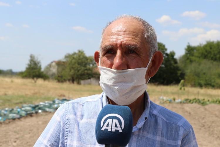 <p>"Şu anda Edirne'deki tek safran &uuml;reticisi benim. Safran &uuml;retiminde Edirne'de, Trakya'da &ouml;nc&uuml; olmak istiyorum. Merak edenler, nasıl yetiştirildiğini soranlar oluyor. Bilgilerimi diğer &ccedil;ift&ccedil;ilerle paylaşıyorum. Safran &uuml;retiminin yaygınlaşmasını istiyorum."&nbsp;</p>
