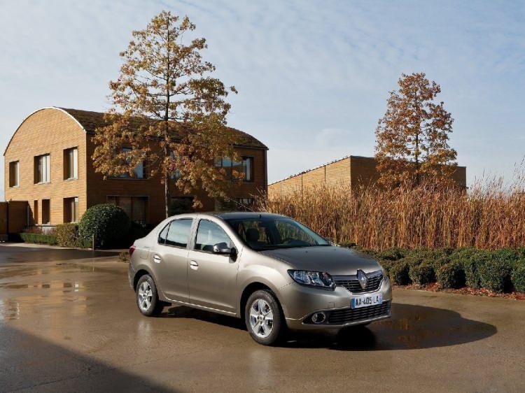 <p>Renault Symbol Joy 0.9 TCe 90 HP:<strong> 131.900 TL</strong></p>