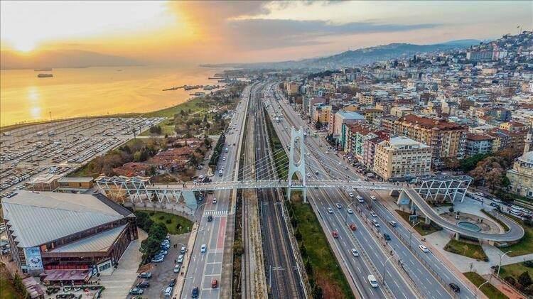 <p>Kocaeli </p>
<p>Ortalama Konut Metrekare Satış Fiyatı (TL/m2): 2.158<br />
<br />
Ortalama Konut Fiyatı (TL): 269.750<br />
<br />
Geri Dönüş Süresi (Yıl): 22<br />
<br />
Son 1 Yılda Fiyat Değişimi (%): 12,69</p>