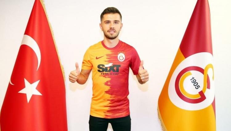 <p>EMRE KILINÇ</p>

<p>Eski Takımı: Sivasspor<br />
Yeni Takımı: Galatasaray</p>
