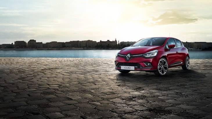 <p><strong>Renault Clio 0.9 (baz)</strong><br />
<br />
Eski fiyat: 119.100 TL<br />
Yeni fiyat: 115.100 TL<br />
Fark: -4.000 TL</p>