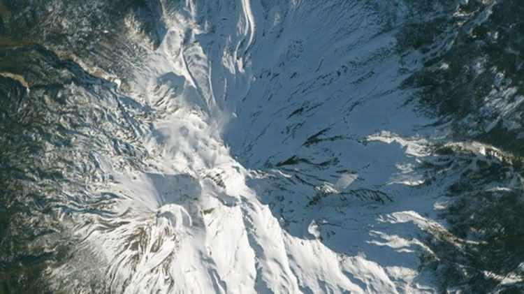<p>Shasta Dağları (Kaliforniya) </p>
<p> </p>