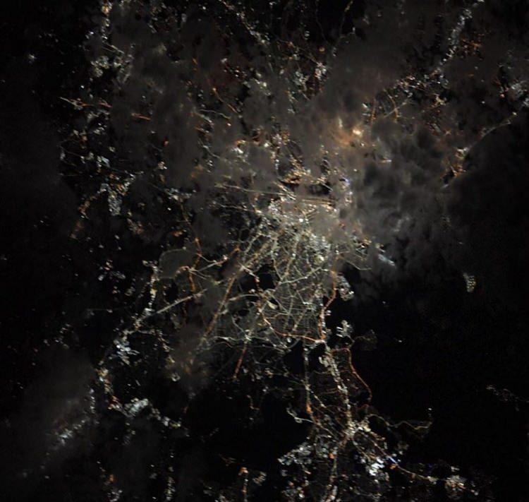 <p>Bu paylaşımlara yenisi eklendi yörüngedeki uzay istasyonunda görev alan ABD'li astronot Jessica Meir ABD'nin Boston, New York ve Philadelphia kentlerinin fotoğraflarını yayınladı.</p>
<p> </p>