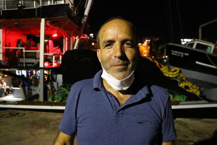 <p>Denizlerde av yasağının bu gece sona erecek olması dolayısıyla Tekirdağ'daki balık&ccedil;ılar, "vira bismillah" diyerek denize a&ccedil;ıldı. Gırgır tekneleriyle denize a&ccedil;ılan balık&ccedil;ılar, yasağın sona ermesiyle ağ atarak gece boyunca avlanacak.</p>

<p>&nbsp;</p>
