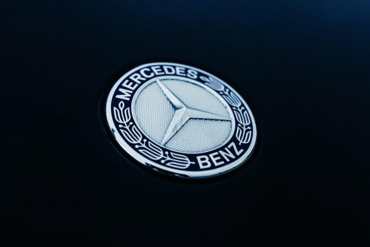 <p>Mercedes-Benz: 1.857</p>
