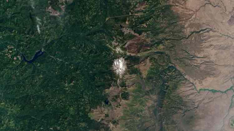 <p>Jefferson Dağı (Oregon) </p>
<p> </p>