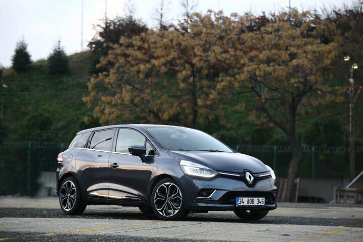 <p>​Renault ​Clio Sport Tourer Touch</p>

<p> </p>
