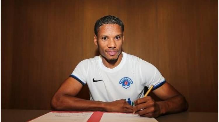 <p>JULİAN JEANVİER</p>

<p>Yeni Takımı: Kasımpaşa</p>

<p>Eski Takımı: Brentford</p>
