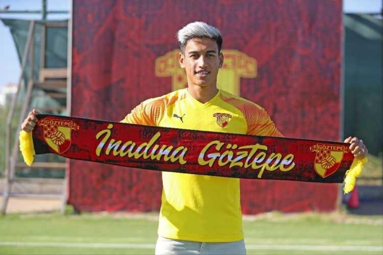 <p>İRFAN CAN EĞRİBAYAT</p>

<p>Yeni Takımı: Göztepe</p>

<p>Eski Takımı: Adanaspor</p>
