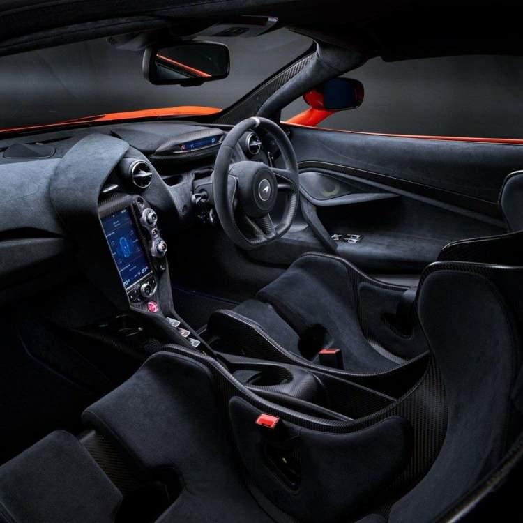 <p>765LT'nin üretimi sadece 865 adetle sınırlı olacak.</p>