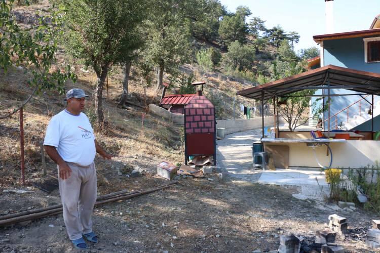 <p>Emekli olduktan sonra aldığı araziyi merak ederek köye gelen Özorman, arazinin güzelliğinden etkilenerek burada yaşamaya karar verdi.</p>
<p> </p>
