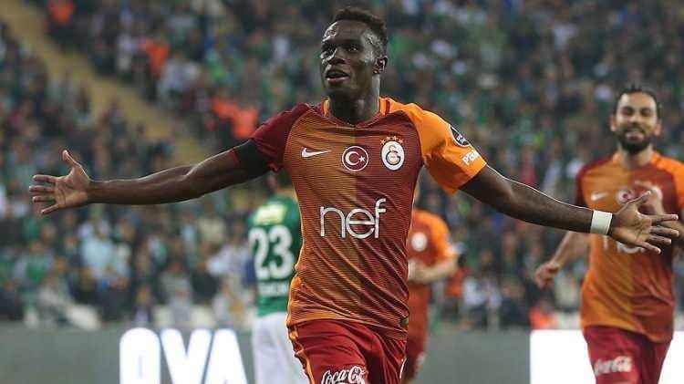 <p>Bruma<br />
<br />
Galatasaray > Leipzig<br />
<br />
15.00 mil. €</p>
