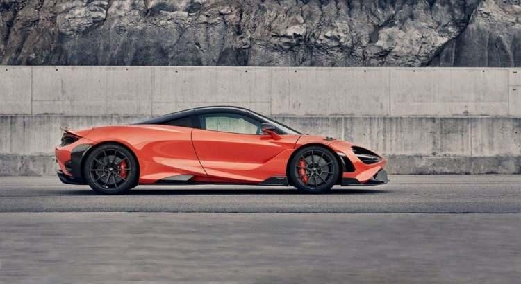 <p>McLaren, yeni modelinin, en kuru ağırlığı olan 1229 kilogramda, ton başına 614 beygir gücüne ulaştığını ve sınıfının en iyi güç/ağırlık oranına sahip aracı olduğunu söylüyor.</p>