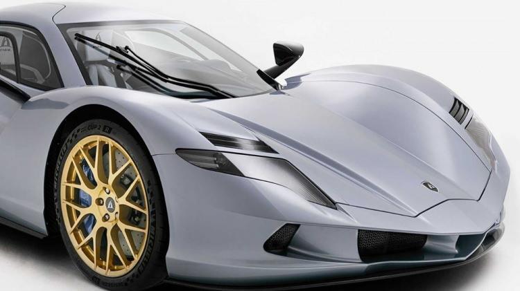 <p>Tesla'nın beklenen modeli Roadster 0'dan 100'e hızlanmada 1.9 saniye vadediyor. </p>
