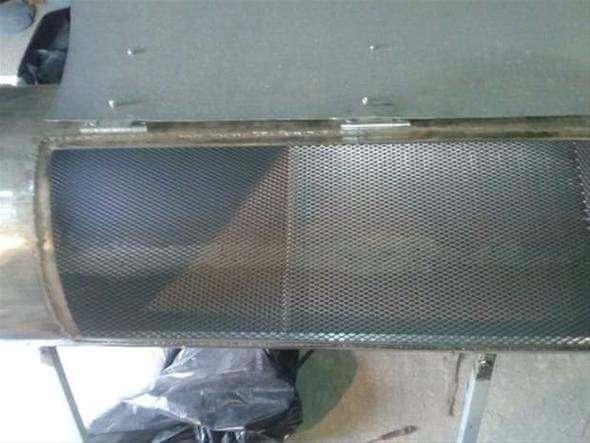<p>Ardından da mangal için bölme hazırladı.</p>
