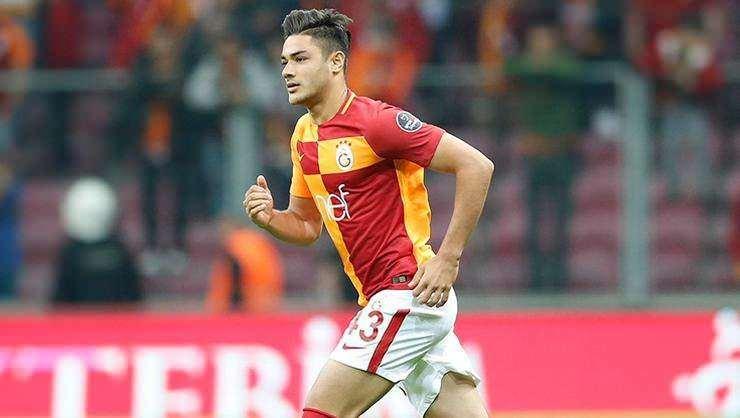 <p>Ozan Kabak<br />
<br />
Galatasaray > Stuttgart<br />
<br />
11.00 mil. €</p>
