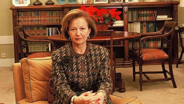 <p>1999 yılında London Business School tarafından onur üyeliğine kabul edildi.</p>

<p>2008 yılında ise mezun olduğu okulu tarafından fahri doktor unvanı aldı.</p>
