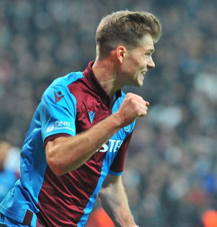 <p>ŞOKE EDEN GELİŞME </p>
<p>Ahmet Ağaoğlu'nun bu röportajını ardından RB Leipzig'e imza atmasına kesin gözüyle bakılan Alexander Sörloth cephesinde bugün çarpıcı bir gelişme yaşandı.</p>