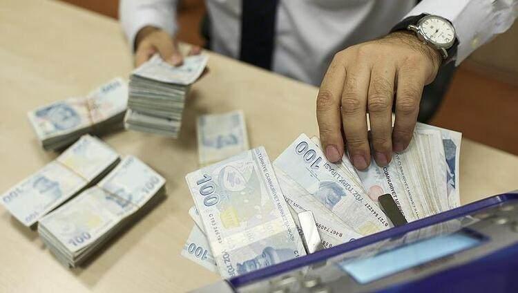 <p><span style="color:#FF8C00"><strong>Türkiye İş Bankası</strong></span><br />
<br />
Kredi tutarı: 50.000 lira<br />
<br />
Kredi vadesi: 36 ay<br />
<br />
Faiz oranı: 1.30<br />
<br />
Kredi taksiti: 1818 lira<br />
<br />
Toplam ödeme: 66.012 lira</p>