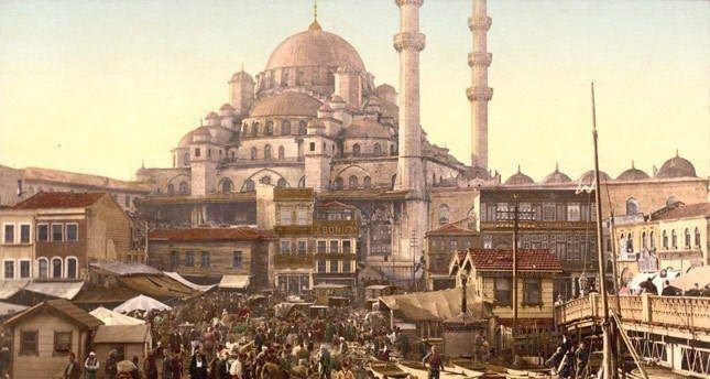 <p>Cezayir'de geçirdiği başarılarla dolu 20 yılın ardından 1761 yılında İstanbul'a geri çağrıldı ve kısa zaman içinde Devlet yönetiminde önemli kademelere getirildi.</p>
<p> </p>