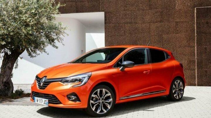<p>Renault Clio 1.0 SCe / Sıfır fiyatı: 133.900 lira</p>