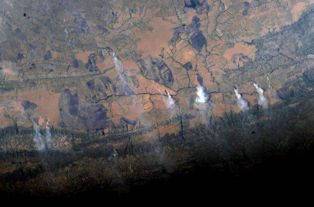 <p>Demokratik Kongo Cumhuriyeti'nde yangın ve duman</p>

<p>&nbsp;</p>
