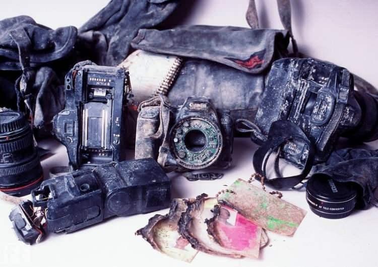 <p>O birinci kuledeki felaketi &ccedil;ekerken, ikinci kule de yıkıldı ve Biggart'ın cesedine ve kamerasına 4 g&uuml;n sonra ulaşıldı</p>
