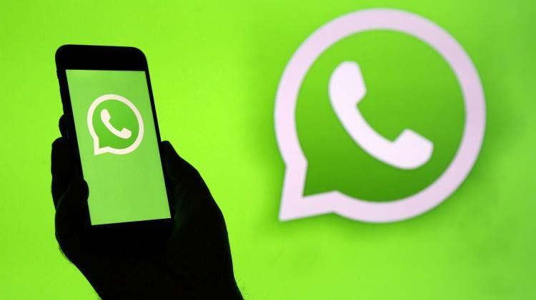 <p>WABetaInfo adlı platformda paylaşılan rapor WhatsApp ekibinin, Snapchat'in kendi kendini silen medyasına benzer bir özelliğin üzerinde çalıştığını ortaya çıkardı.</p>

<p> </p>
