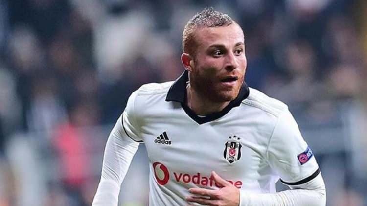 <p>GÖKHAN TÖRE</p>

<p>Yeni Takımı: Beşiktaş<br />
Eski Takımı: Y. Malatyaspor</p>
