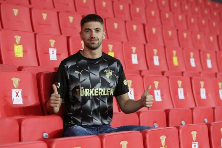 <p>MARKO MİHOJEVİC</p>

<p>Yeni Takımı: Göztepe<br />
Eski Takımı: PAOK</p>
