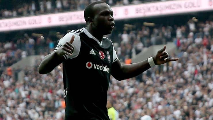 <p>VİNCENT ABOUBAKAR</p>

<p>Yeni Takımı: Beşiktaş<br />
Eski Takımı: Porto</p>
