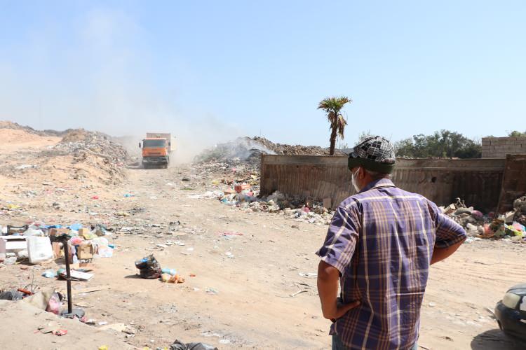 <p>Birleşmiş Milletler (BM) nezdinde meşru Libya h&uuml;k&uuml;metine bağlı ordunun, &uuml;lkenin doğusundaki gayrimeşru silahlı g&uuml;&ccedil;lerin lideri Halife Hafter milislerine haziranda Trablus'tan Sirte'ye kadar p&uuml;sk&uuml;rtmeyi başarması ve 21 Ağustos'ta ilan edilen ateşkes kararıyla birlikte, &uuml;lke şu an sıcak &ccedil;atışma ortamından uzak durumda.<br />
&nbsp;</p>
