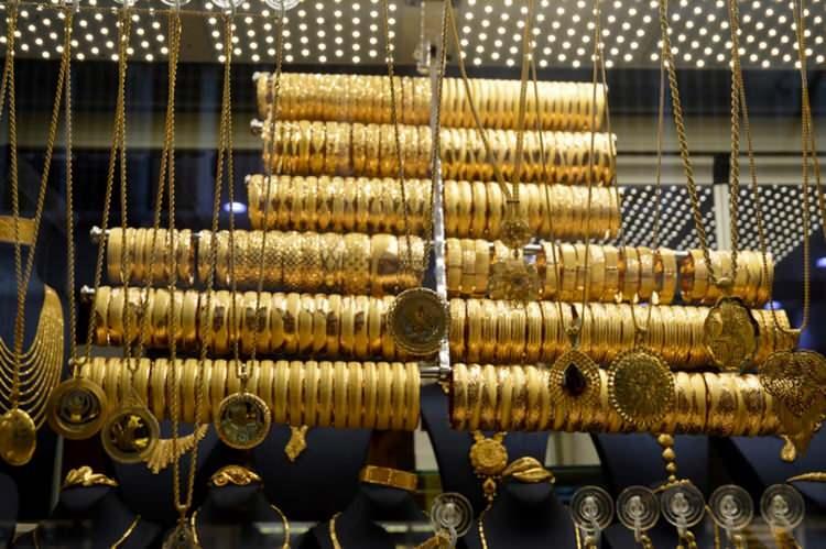 Piyasalar hareketlendi! Dolar altın bir anda d&uuml;ş&uuml;p geri &ccedil;ıktı