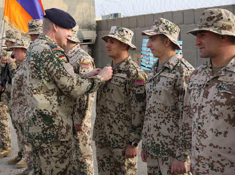 <p><strong>111- ERMENİSTAN</strong></p>

<p>Toplam Askeri Personel: 245 bin kişi</p>

<p>Aktif Askeri Personel: 45 bin kişi</p>

<p>Toplam Hava Gücü: 64 araç</p>

<p>Tank: 110 adet</p>

<p>Zırhlı araçlar: 748 adet</p>

<p>Roket Projektörleri: 68</p>

<p>Kundağı Motorlu Silah: 38</p>

<p>Çekili Ağır Silah: 150</p>
