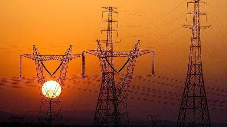 <p>23. Elektrikçiler<br />
<br />
2018 ve 2028 arasında öngörülen yeni pozisyonlar: 74.100<br />
<br />
2019'da medyan yıllık kazanç: 56.180 dolar<br />
<br />
Eğitim gereksinimleri: Lise diploması veya eşdeğeri</p>