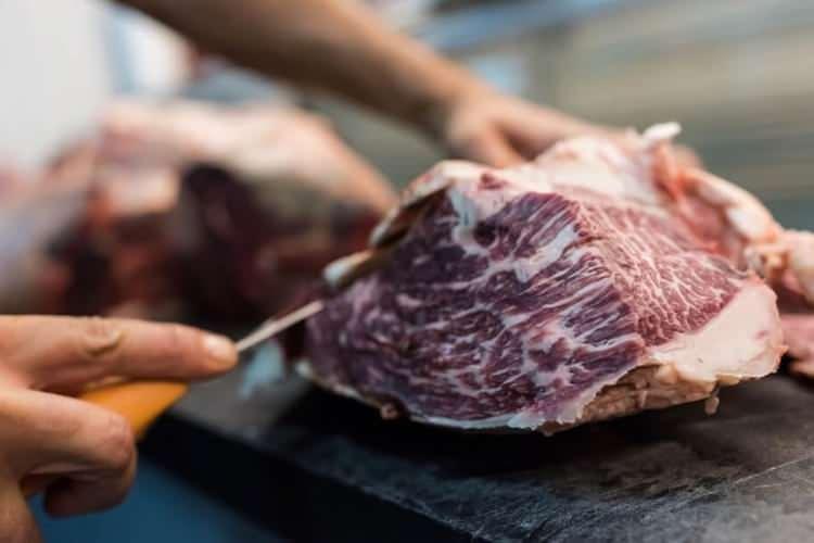 Gıda ter&ouml;ristleri deşifre oldu: Vatandaşa at eti yediriyorlarmış