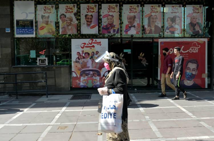 <p>Tahran İl Meclis Başkanı Muhsin Haşimi ise bugün yaptığı açıklamada 1 haftalık sürenin yetersiz olduğunu belirterek, tedbirlerin etkili olabilmesi için kısıtlama süresinin 2 haftaya çıkarılmasını istedi.  Şehir Konseyi Sağlık Komitesi Başkanı Nahid Hüdakeremi de Haşimi'ye destek vererek başkentteki vakaların çok yüksek olması nedeniyle 1 haftanın az olduğunu söyledi. </p>
