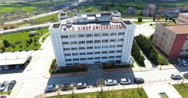 <p><strong>Sinop Üniversitesi</strong><br />
<br />
Kadro: 11 akademik personel<br />
Son Başvuru Tarihi: 6 Ekim</p>